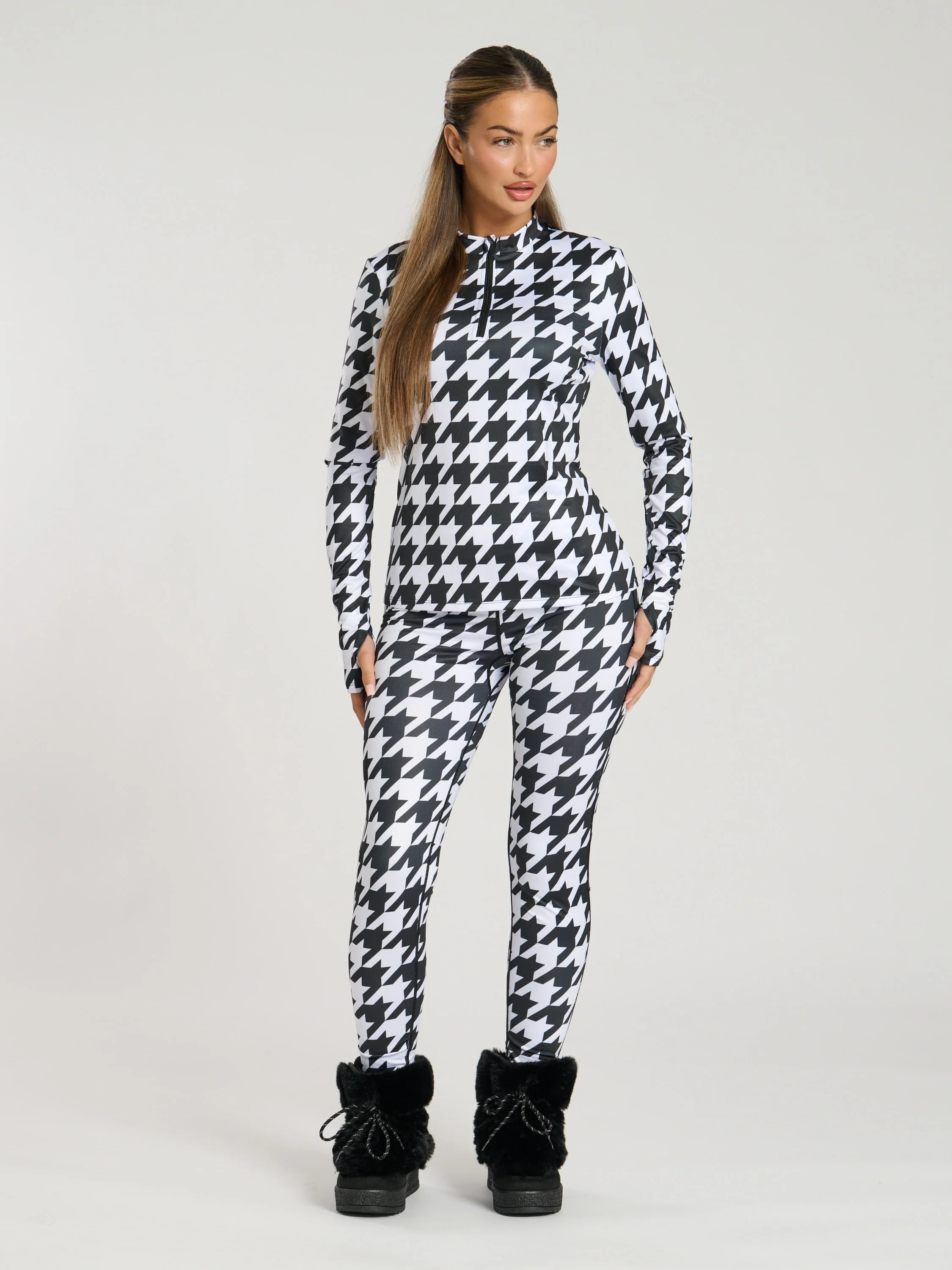 Alpine Legging in Monochrome Houndstooth - Image 2