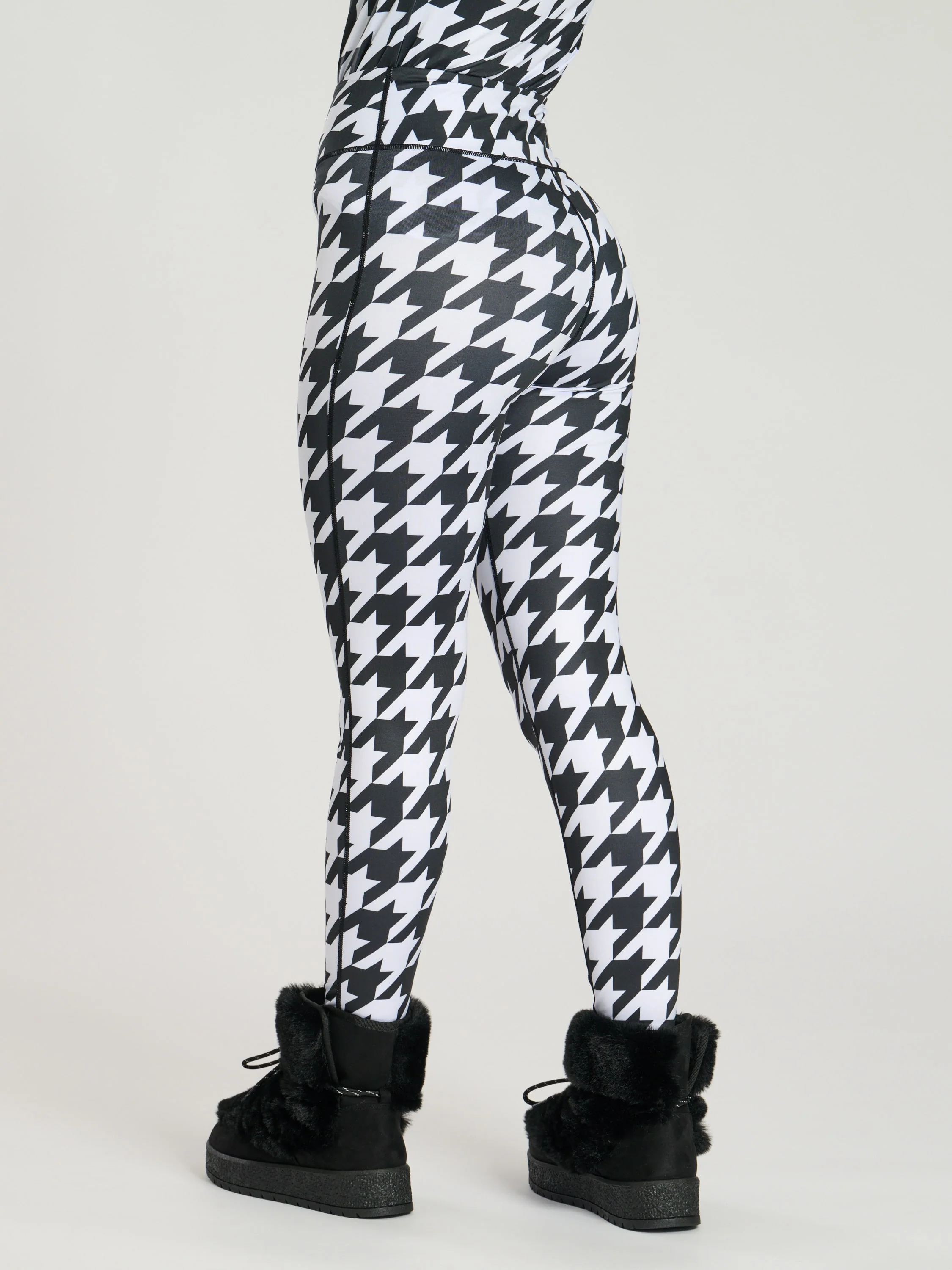 Alpine Legging in Monochrome Houndstooth - Image 4