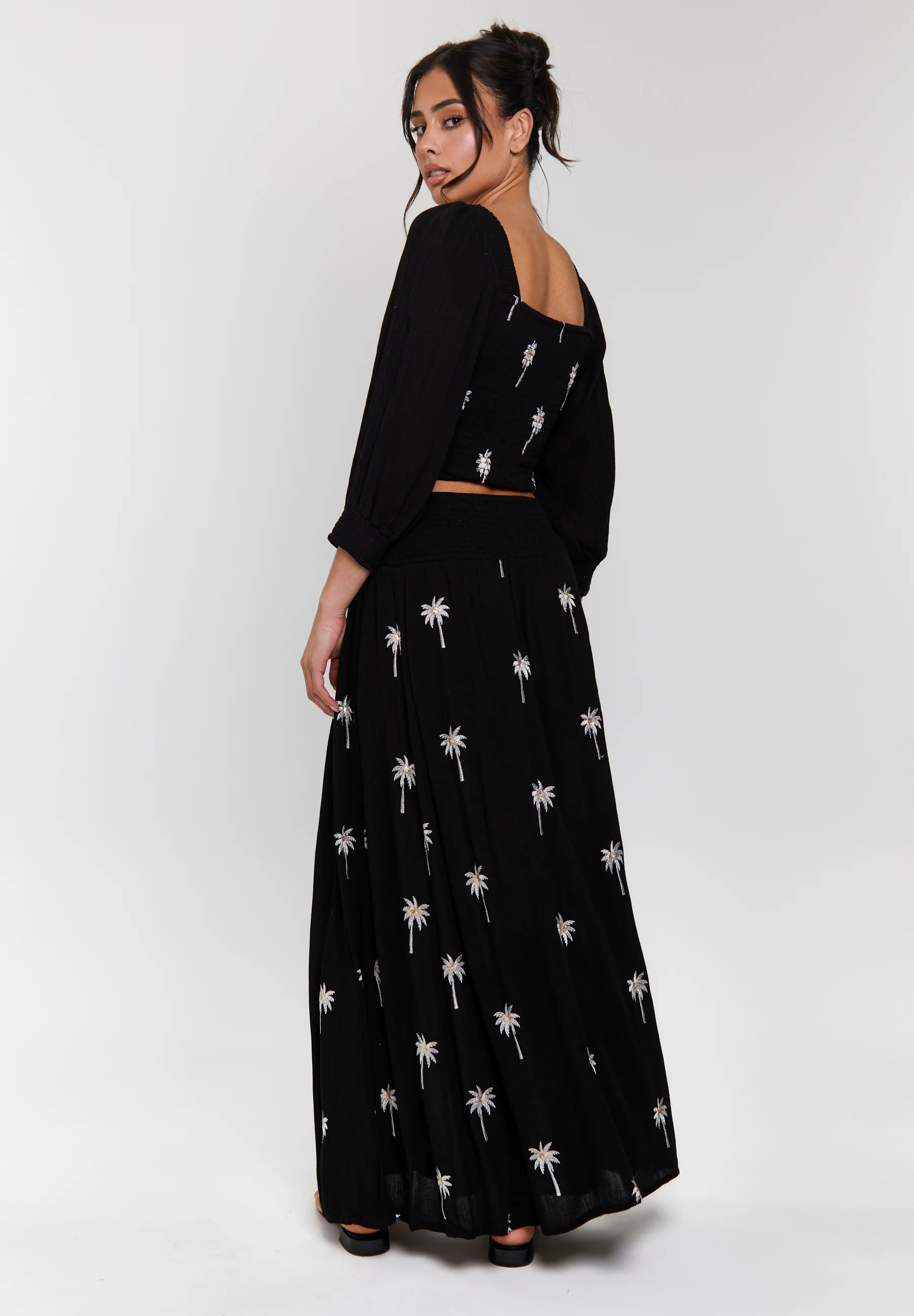 Black Embroidered Shirred Waist Maxi Skirt - Image 4