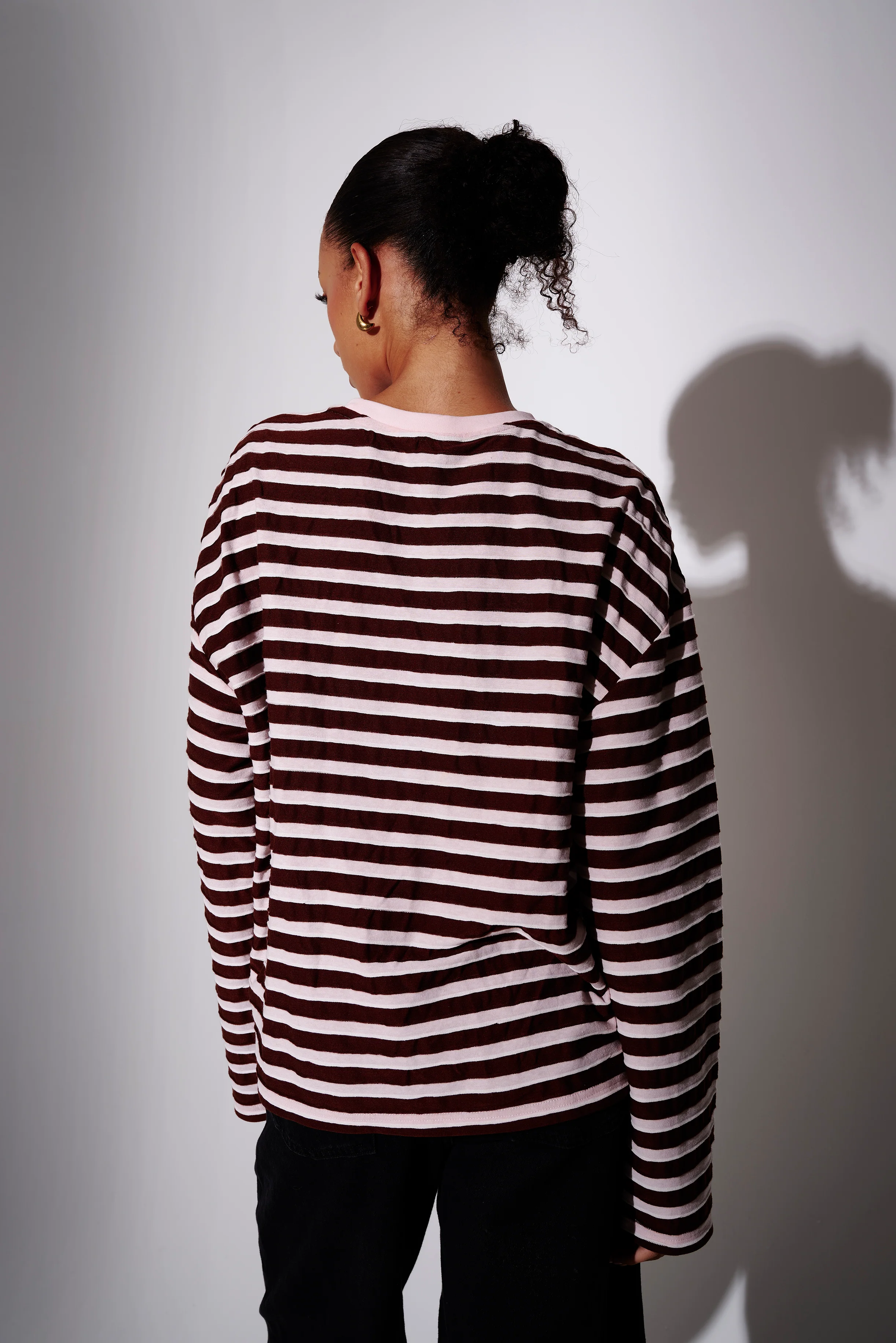 Align Textured Long Sleeve Tee in Brown - Image 4