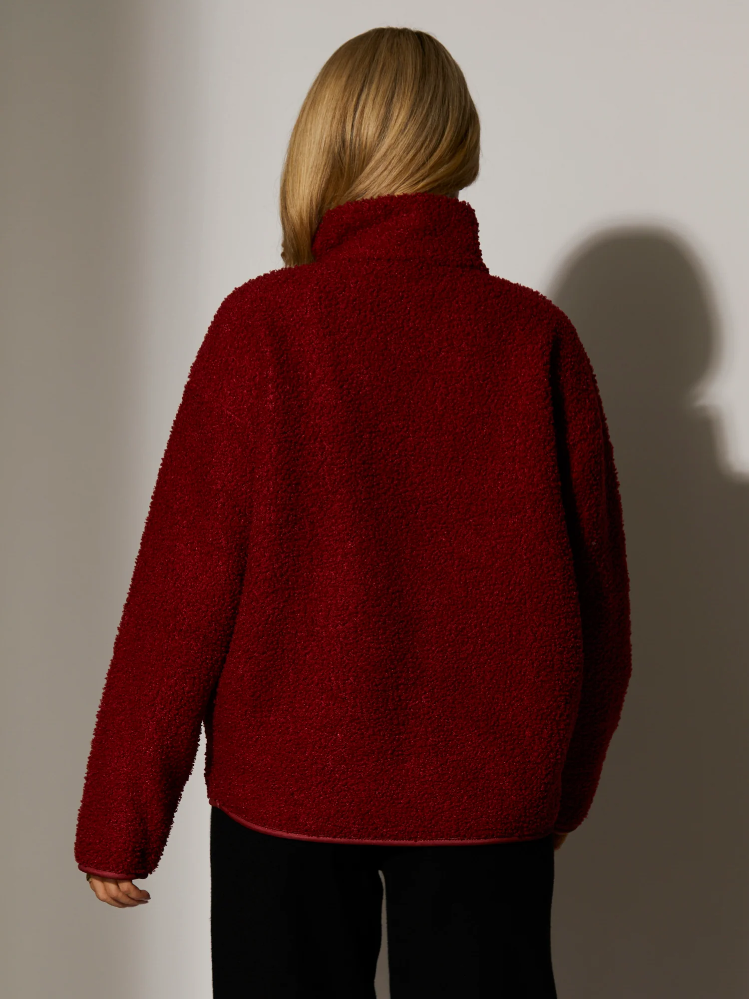 Snowpeak Apres Ski 1/4 Zip in Burgundy - Image 6