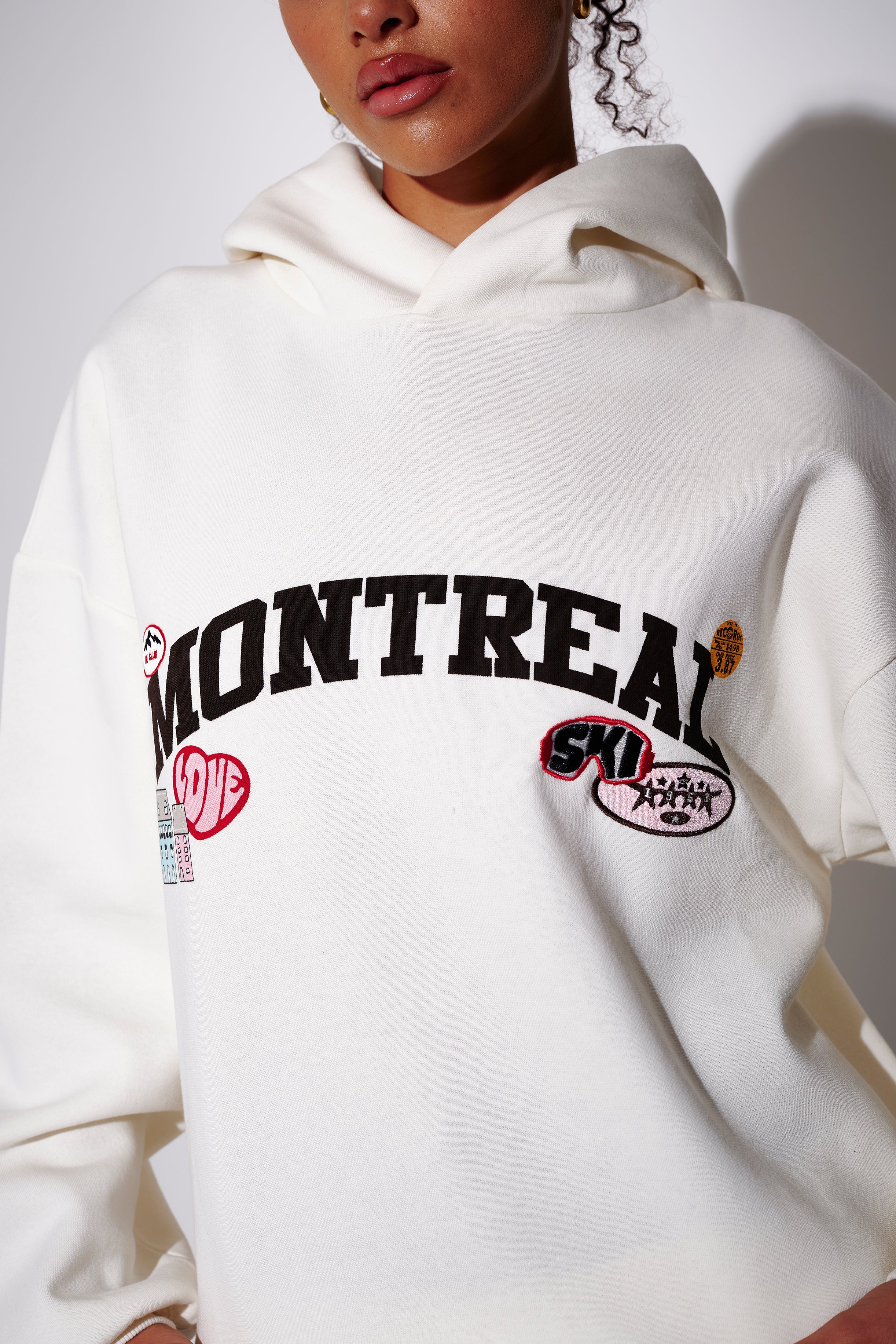 Montreal Appliqué Graphic Hoodie in Cream - Image 2