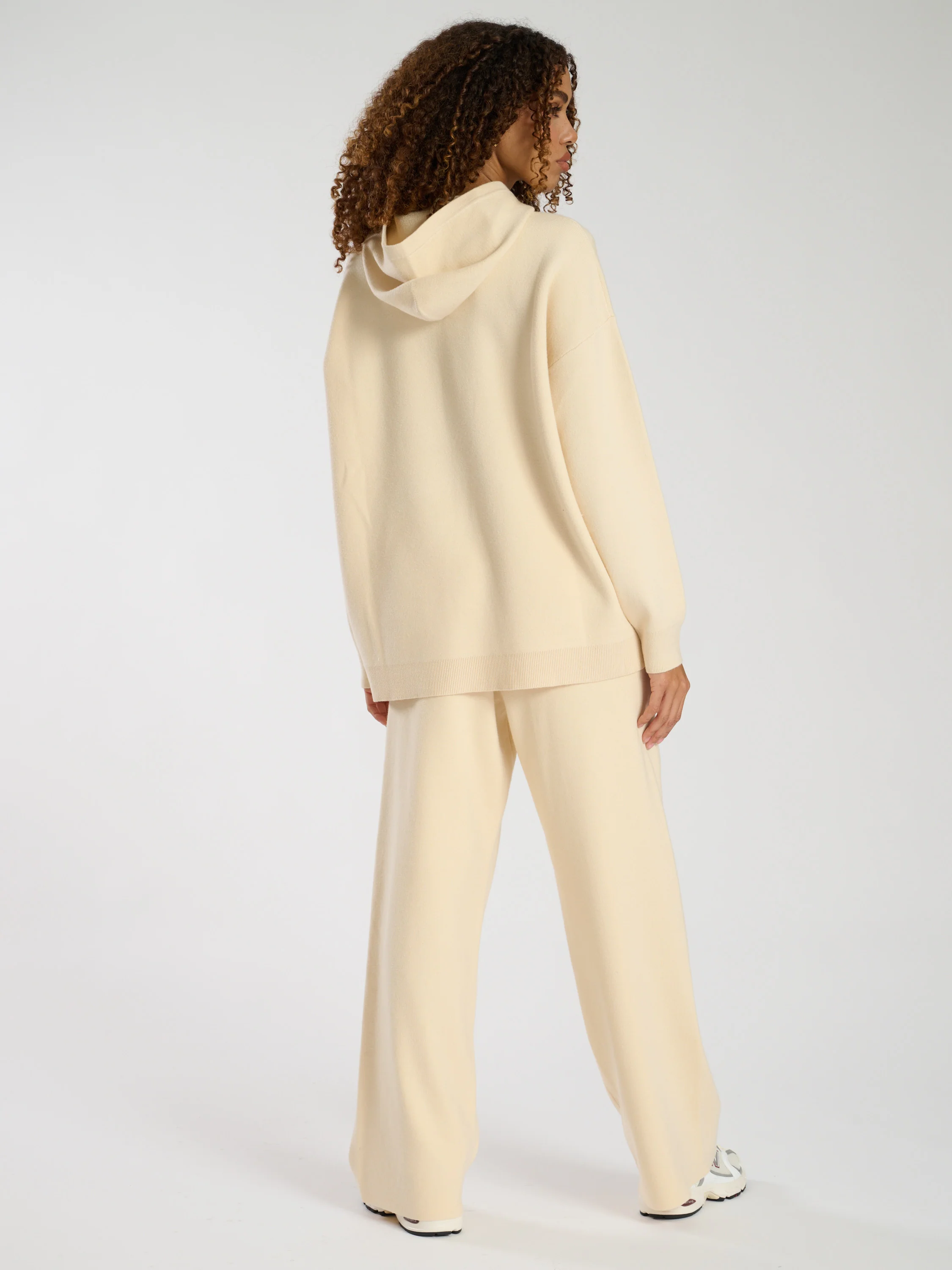 Homely Knitted Joggers in Butter - Image 7