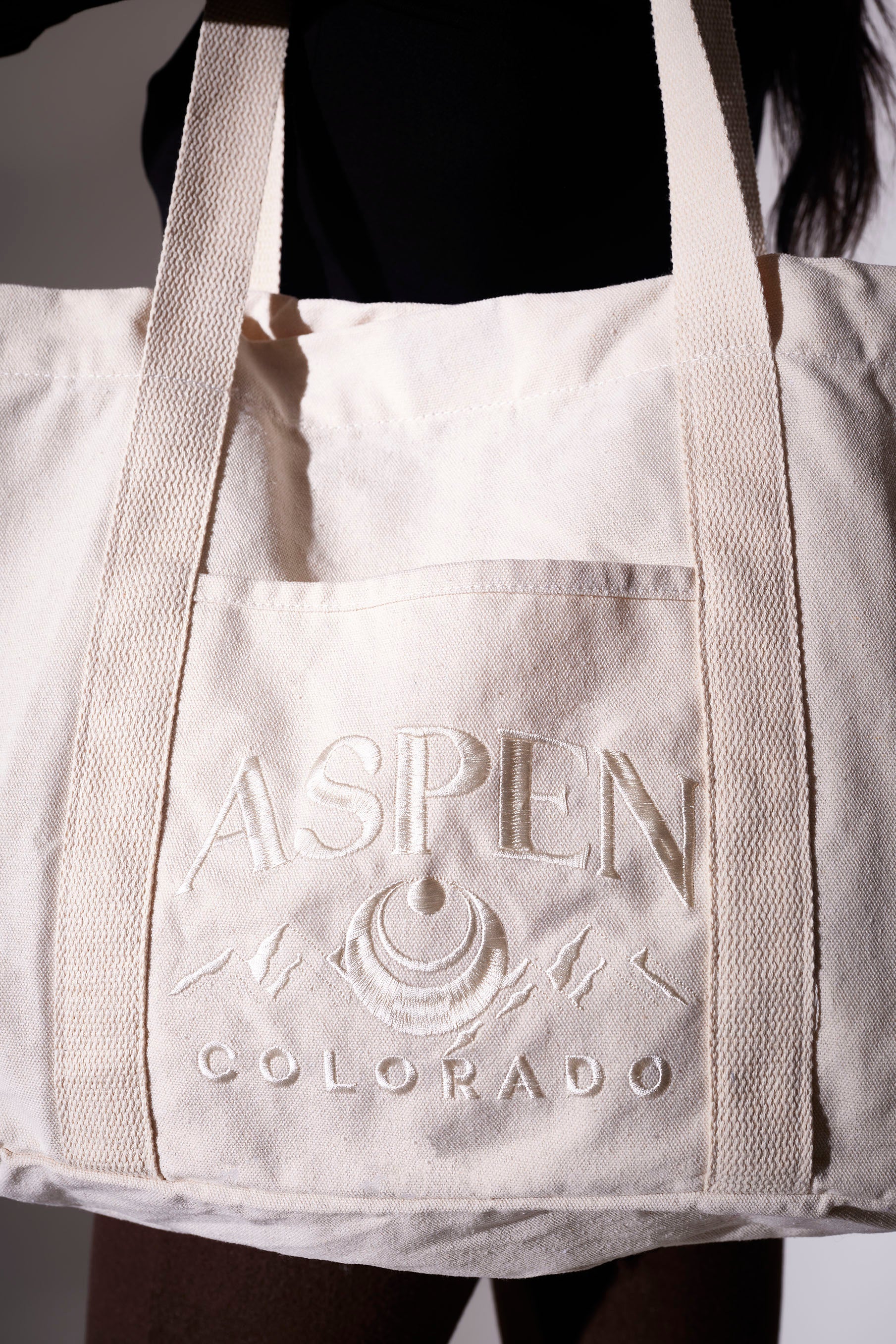 Aspen Tote in Vanilla - Image 3