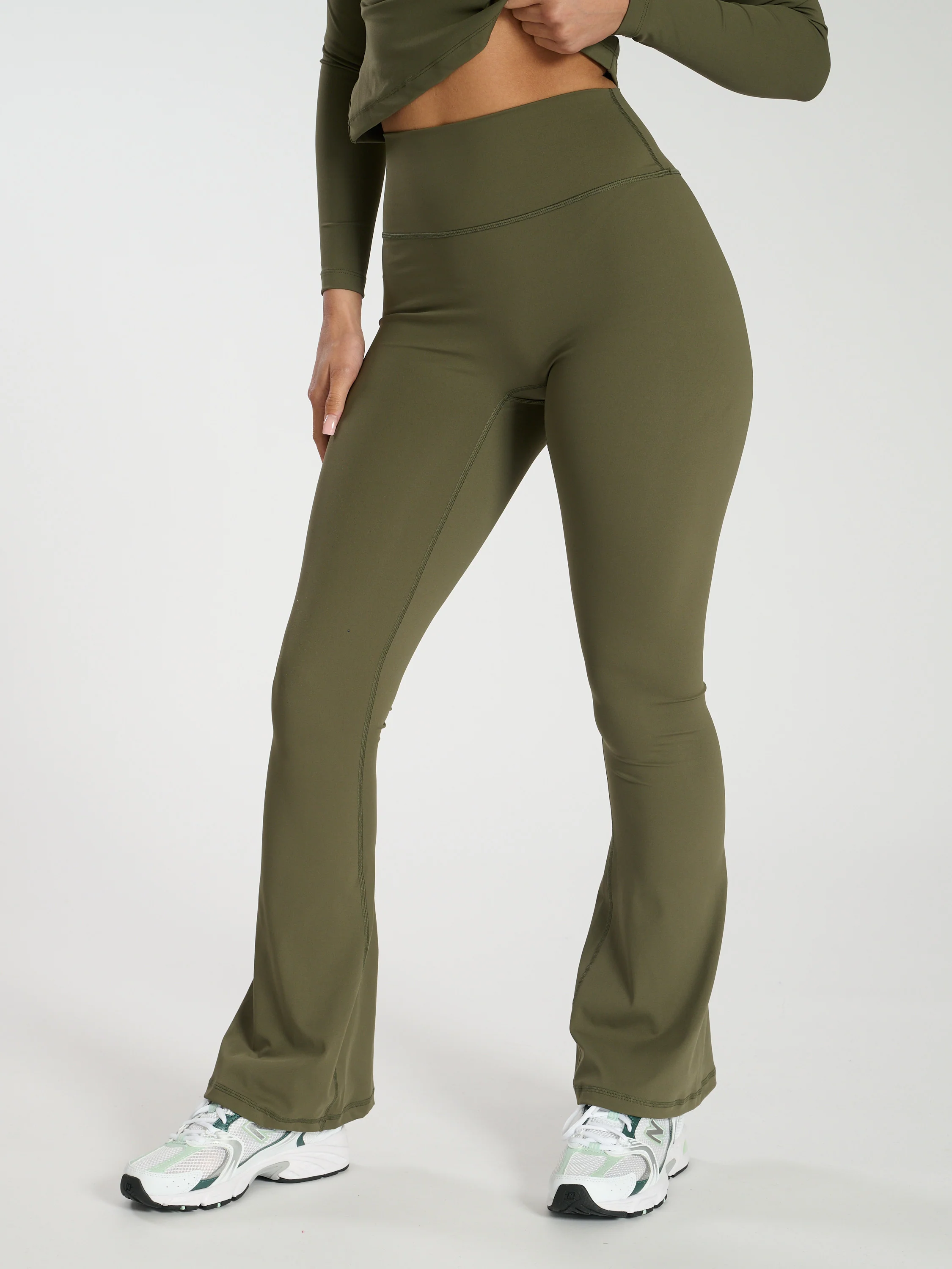 Kickstart Flare Leggings in Khaki - Image 3