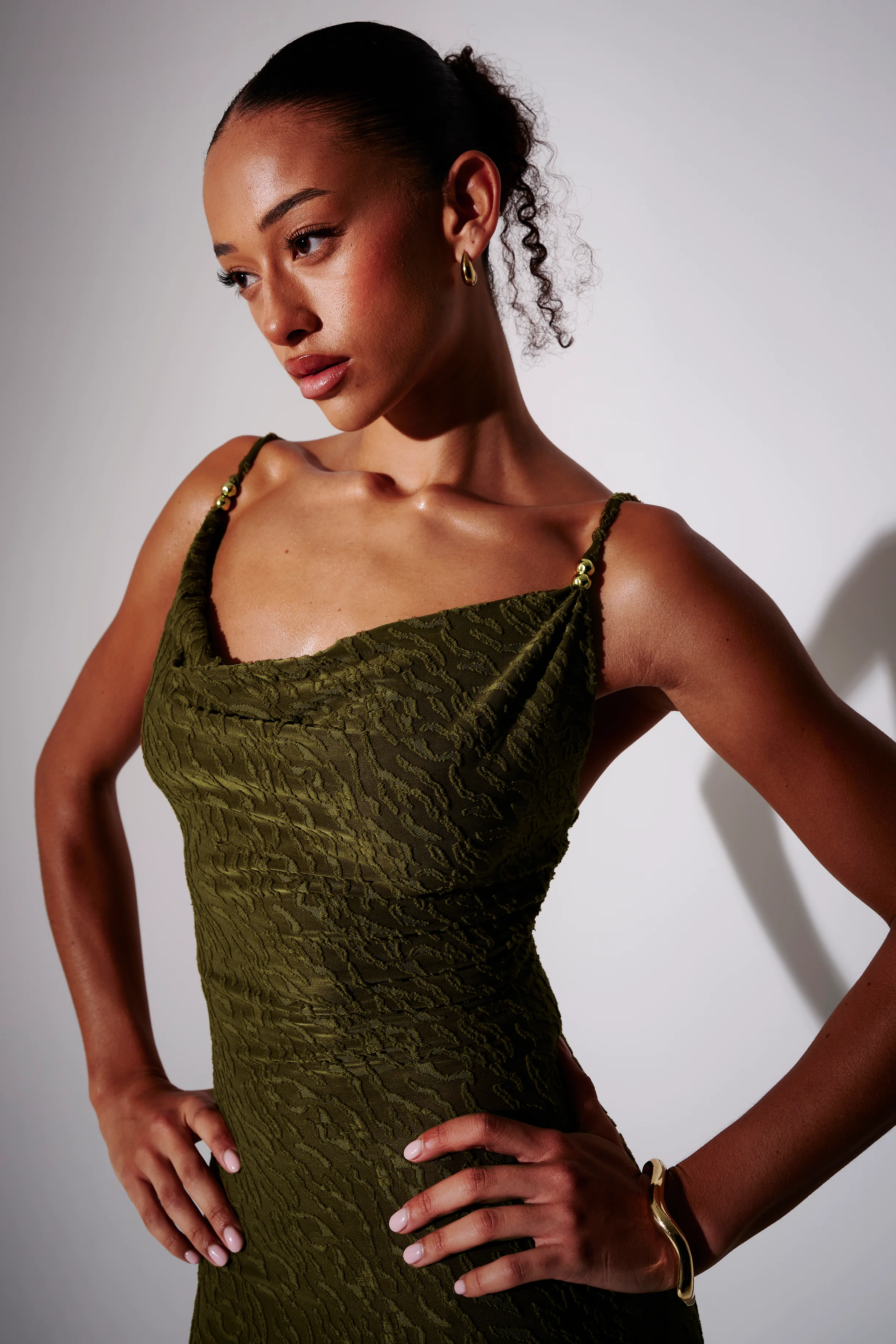 Evelyn Textured Maxi Dress in Khaki - Image 3