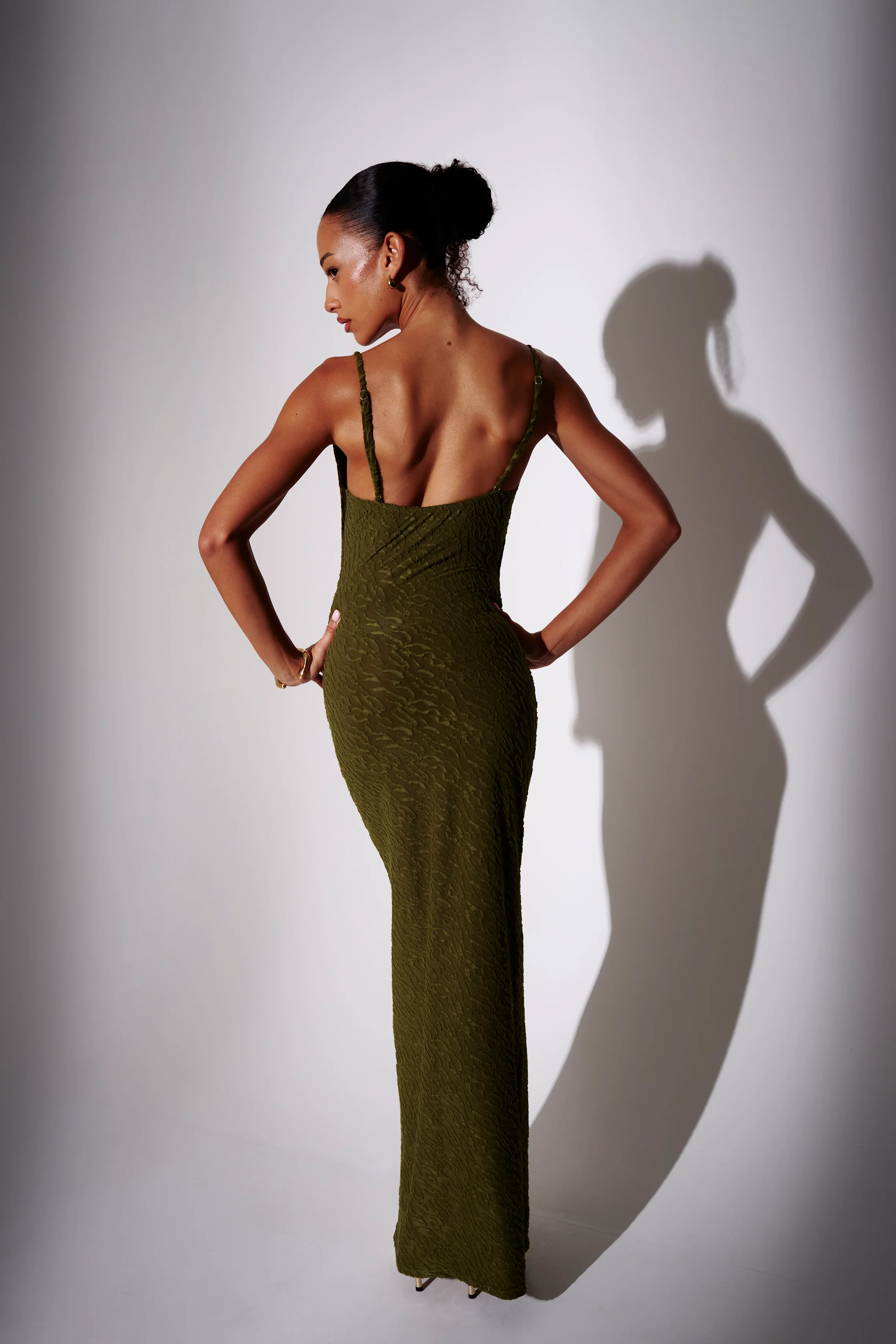 Evelyn Textured Maxi Dress in Khaki - Image 4