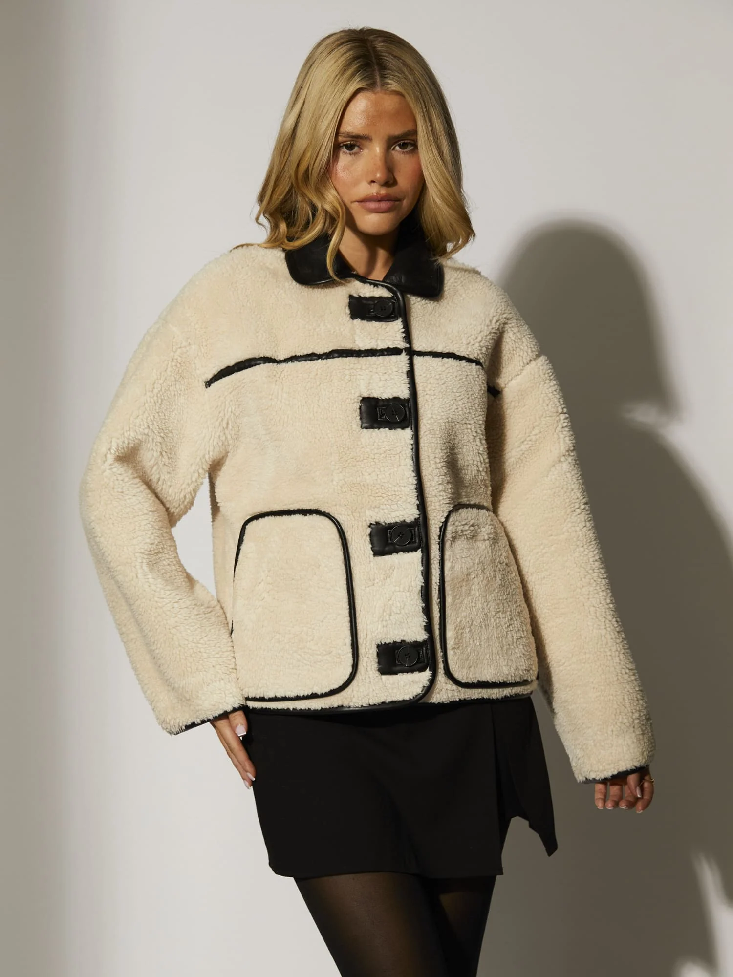 Borg Reversible Jacket in Monochrome - Image 3