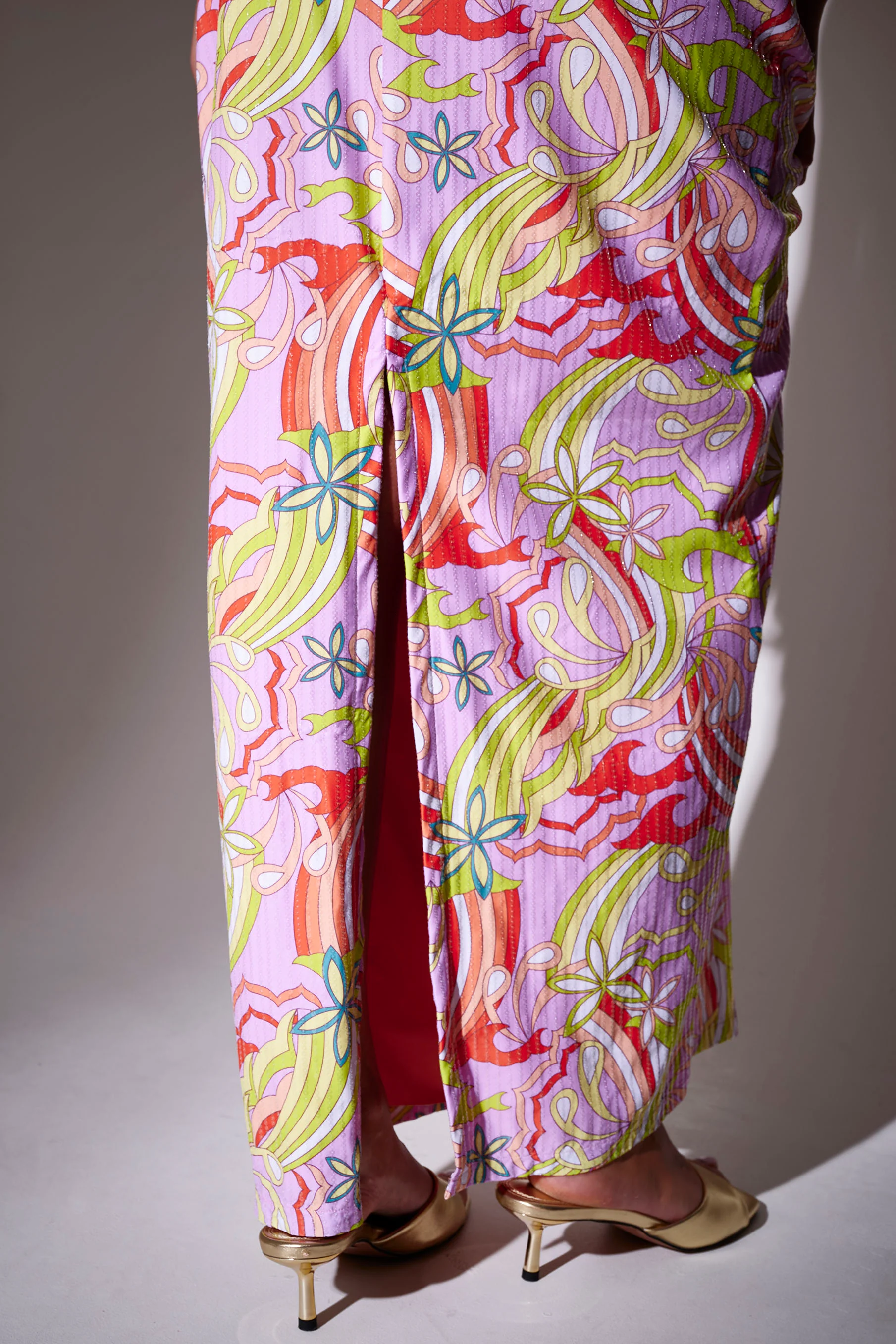 Retro Printed Sequin Maxi Dress - Image 5