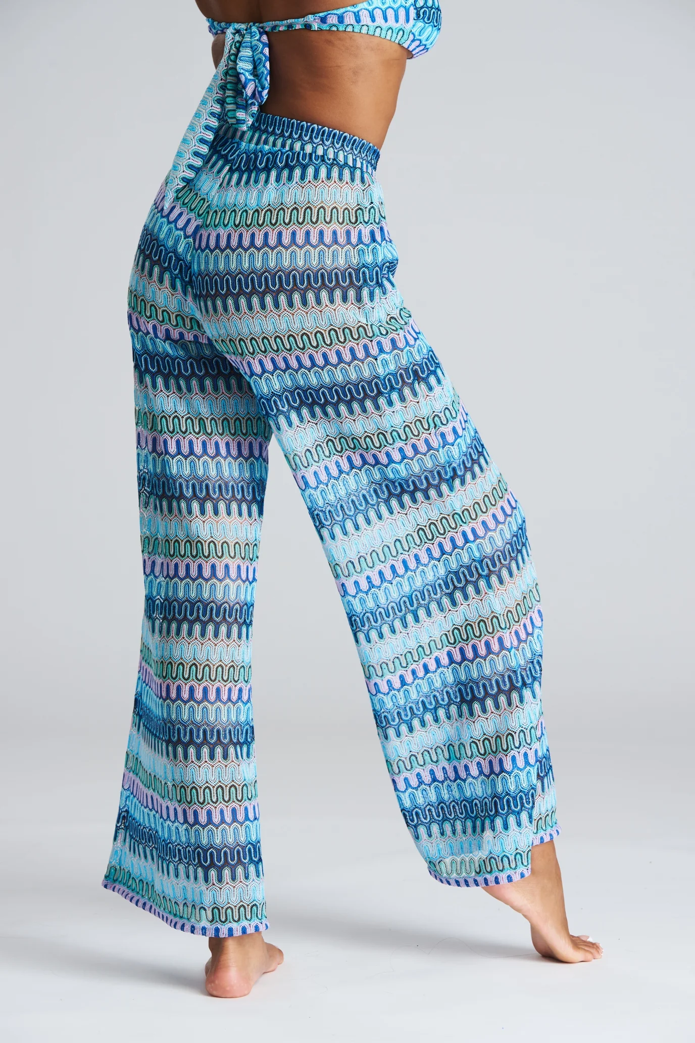 Praya Beach Trousers in Bondi Blue Crochet - Image 4